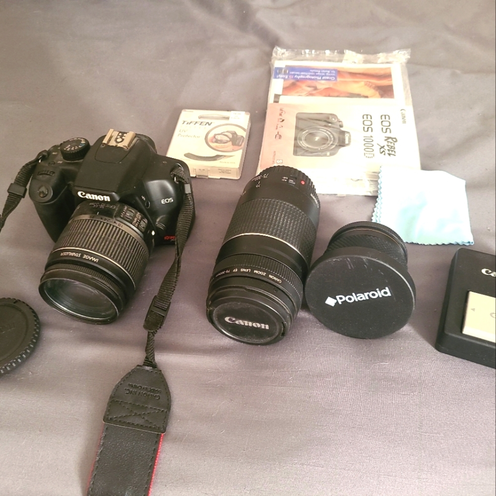 Canon Rebel XS EOS 1000d Digital Camera